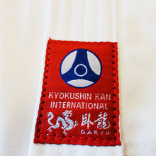 Laden Sie das Bild in den Galerie-Viewer, Garyu Kyokushin Kan Vollkontakt Karate Gi